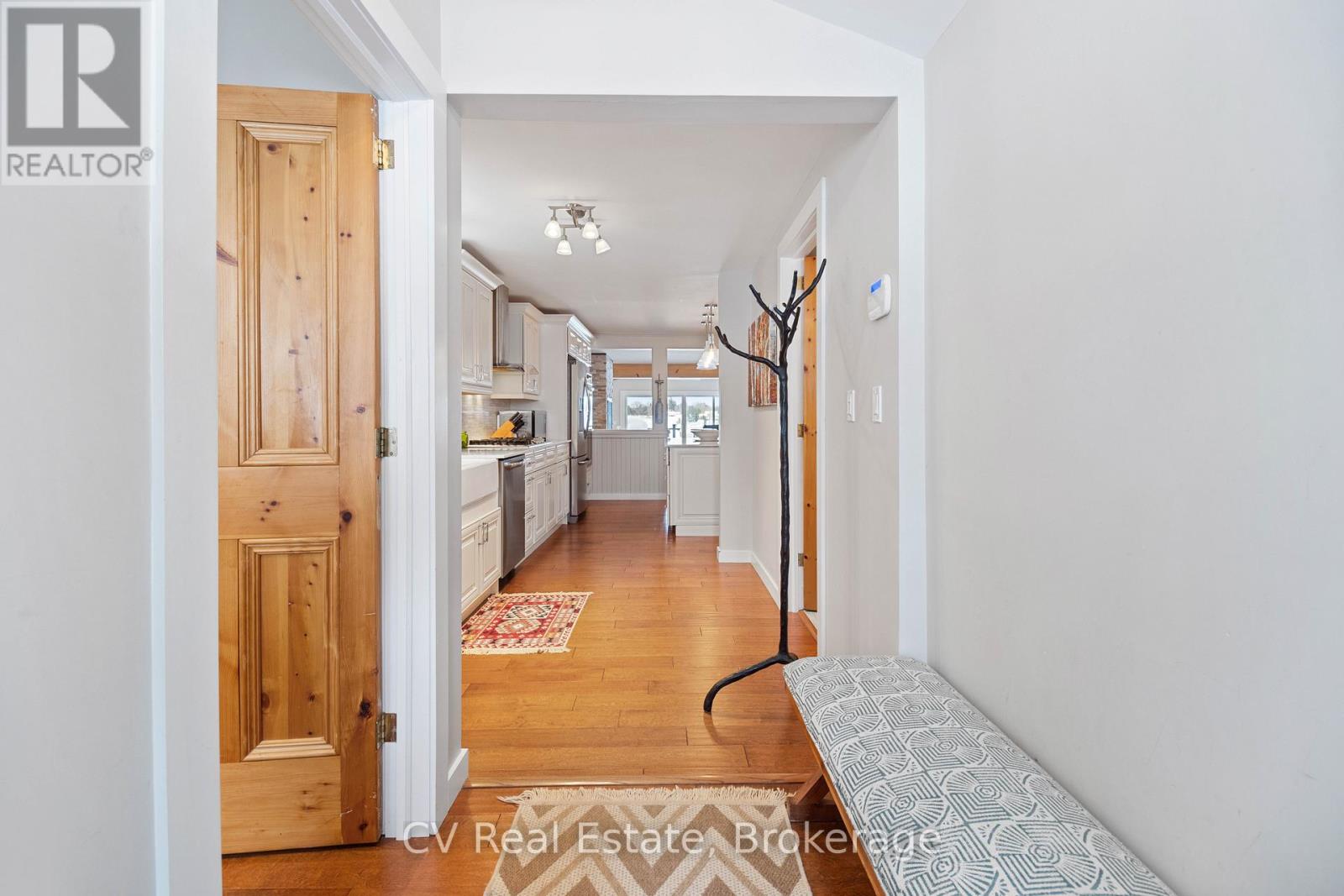 1166 Parkers Point Road, Gravenhurst, Ontario  P1P 1R2 - Photo 11 - X13088400