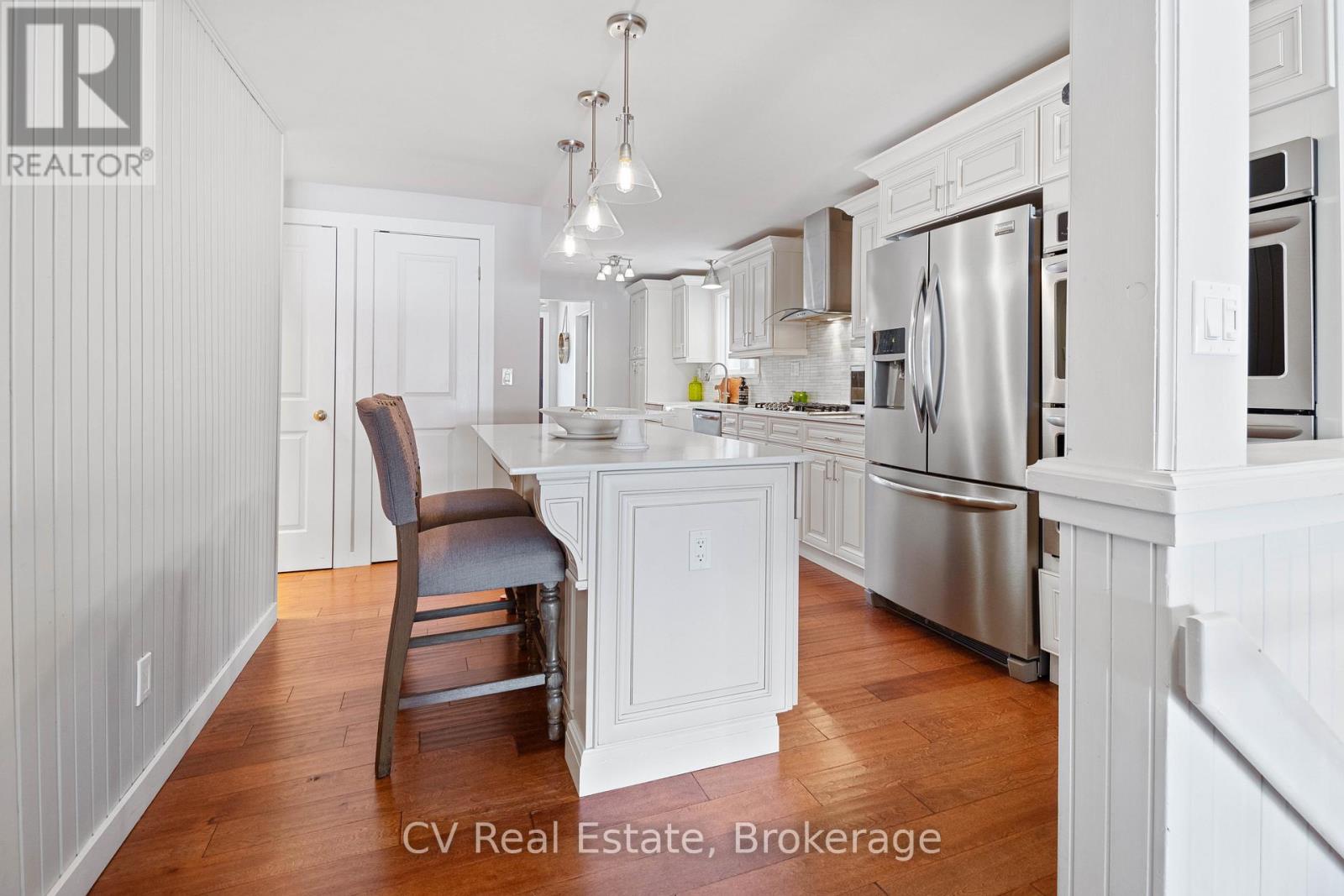 1166 Parkers Point Road, Gravenhurst, Ontario  P1P 1R2 - Photo 15 - X13088400