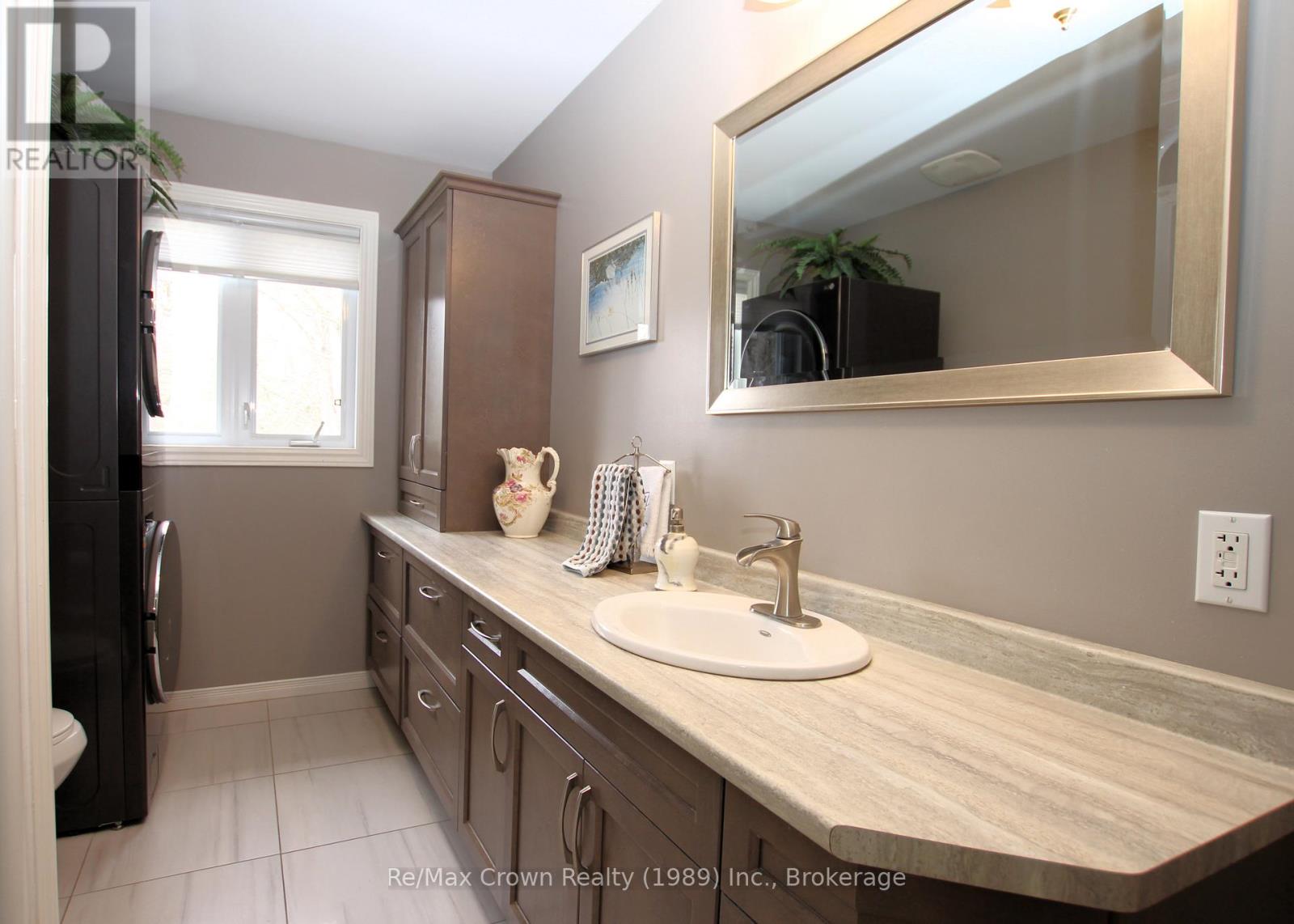181 North Shore Drive, Parry Sound Remote Area, Ontario  P0H 2R0 - Photo 19 - X13088526