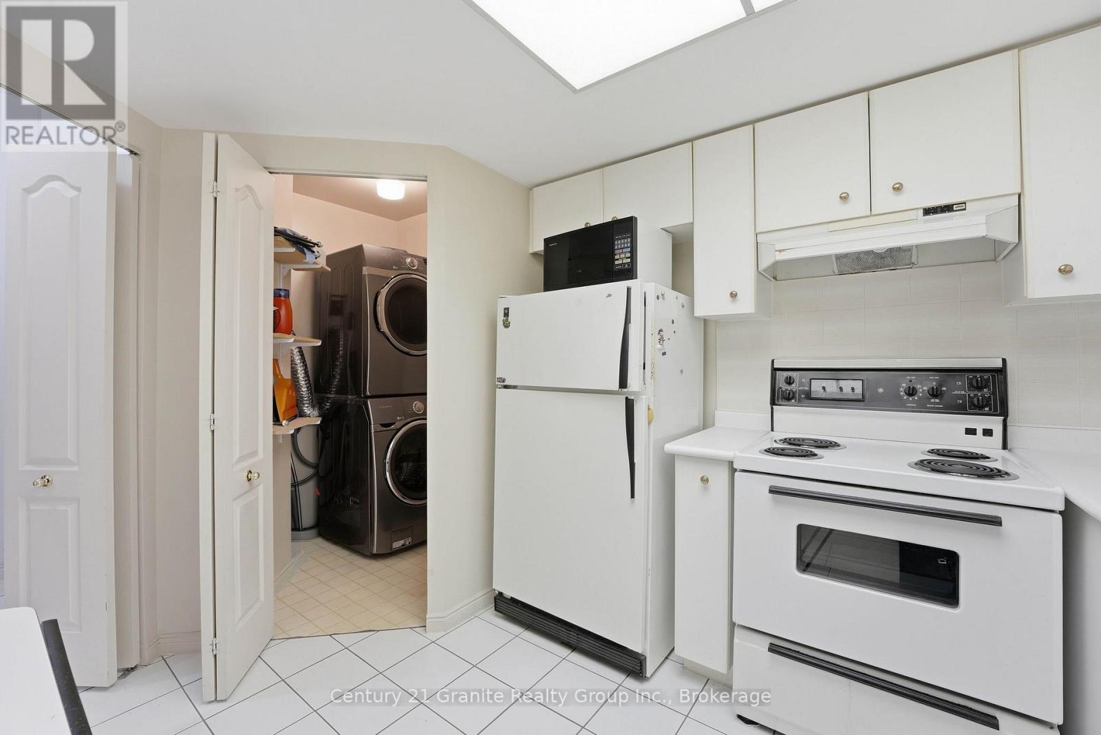 180 - 1 Greystone Walk Drive, Toronto, Ontario  M1K 5J3 - Photo 7 - E13088624
