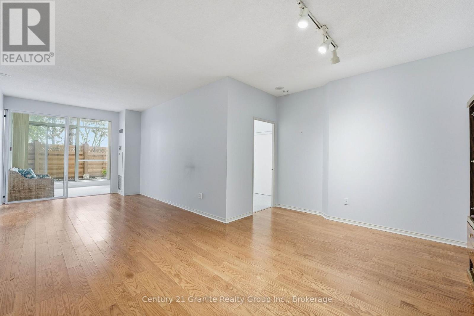 180 - 1 Greystone Walk Drive, Toronto, Ontario  M1K 5J3 - Photo 9 - E13088624