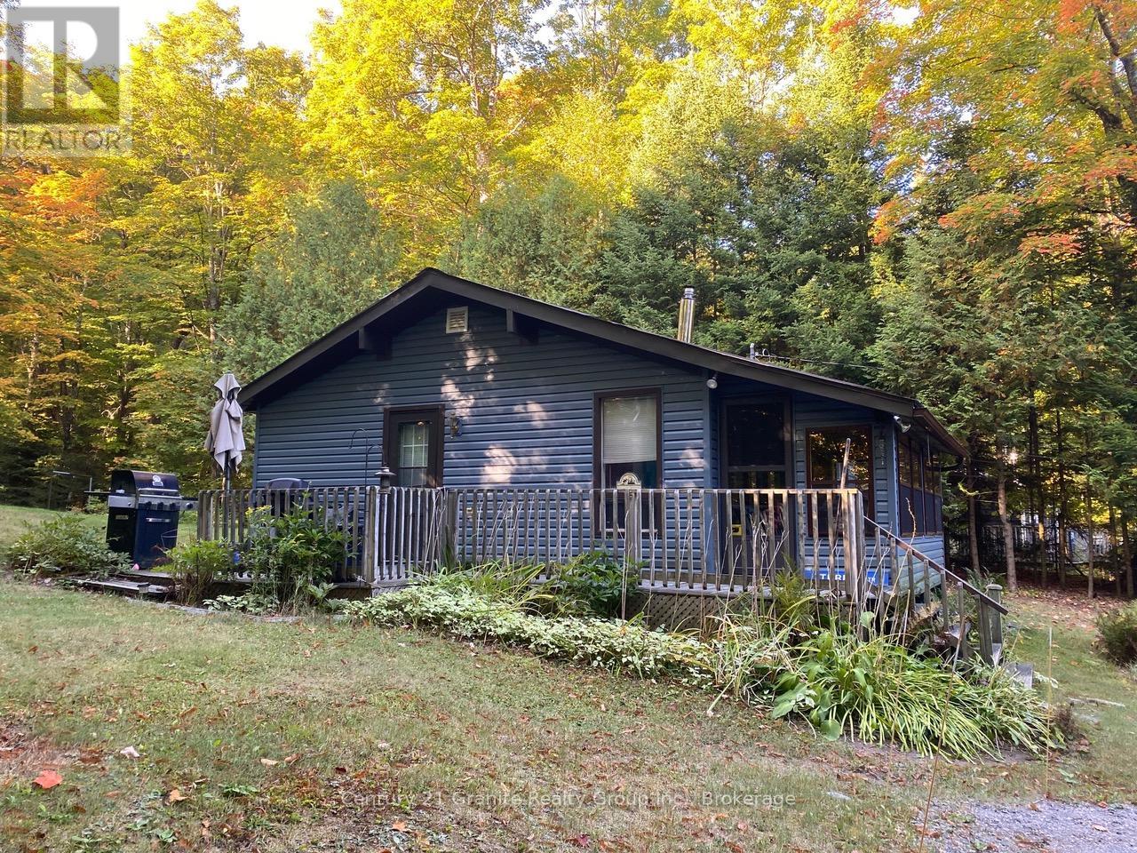 1052 Kensington Road, Dysart Et Al, Ontario  K0M 1S0 - Photo 29 - X13088616