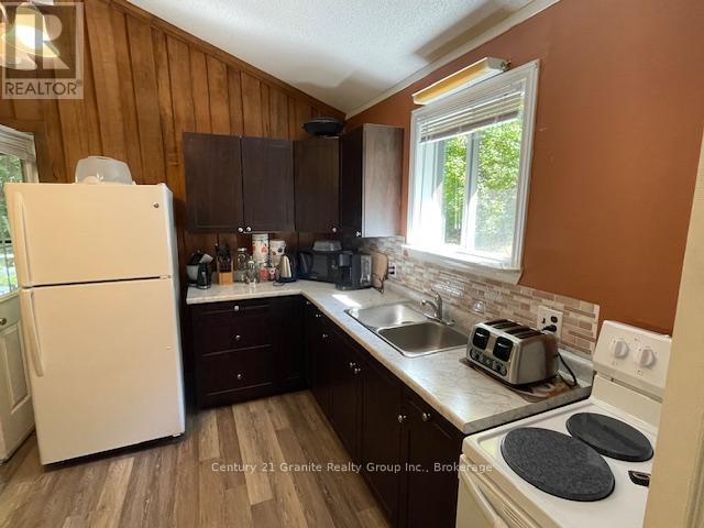 1052 Kensington Road, Dysart Et Al, Ontario  K0M 1S0 - Photo 8 - X13088616
