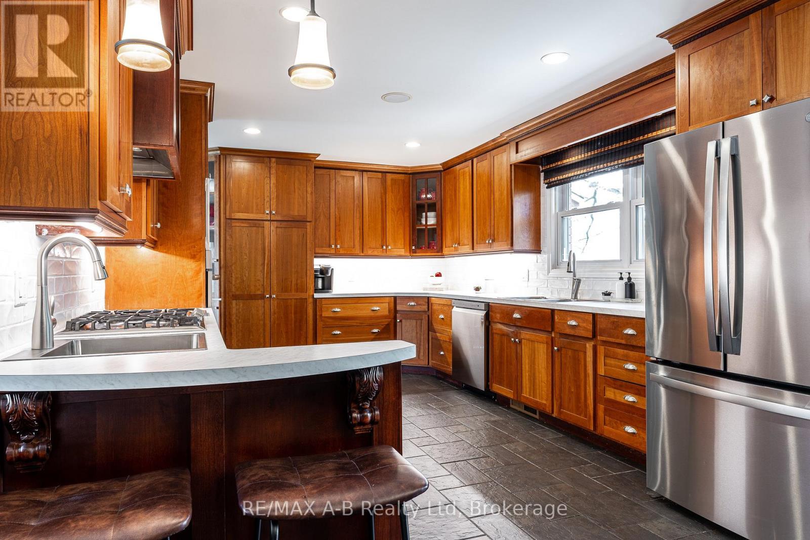 491 Elizabeth Street, St. Marys, Ontario  N4X 1B6 - Photo 17 - X13088774