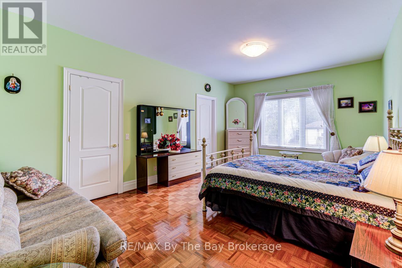 126 29th Street N, Wasaga Beach, Ontario  L9Z 2C9 - Photo 19 - S13089208
