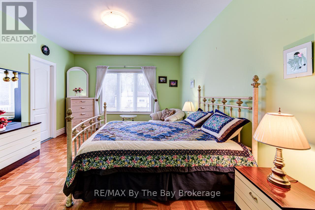 126 29th Street N, Wasaga Beach, Ontario  L9Z 2C9 - Photo 20 - S13089208