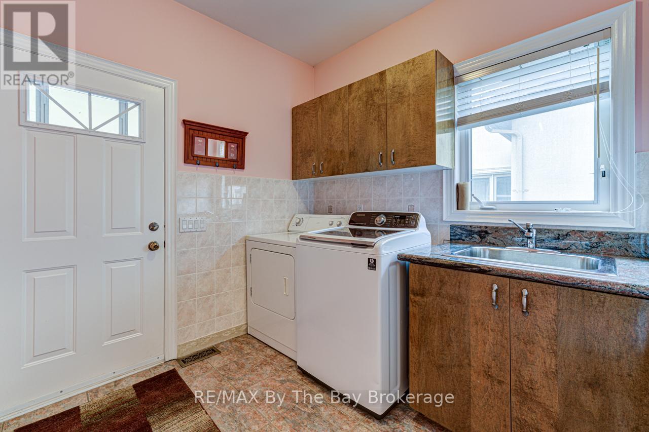 126 29th Street N, Wasaga Beach, Ontario  L9Z 2C9 - Photo 33 - S13089208