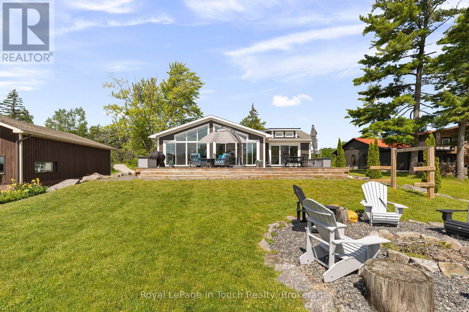 110 Lone Pine Road, Georgian Bay, Ontario  L0K 1S0 - Photo 2 - X13088994