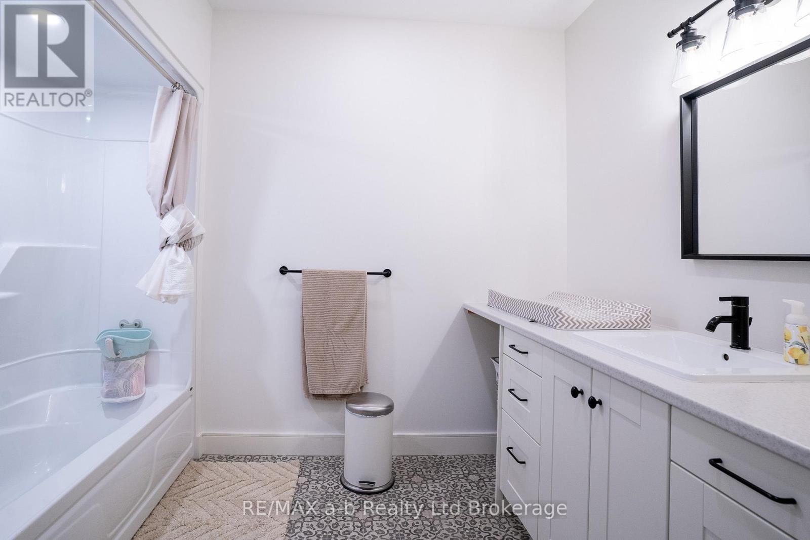 184911 Cornell Road, Norwich, Ontario  N4G 4G8 - Photo 35 - X13089552