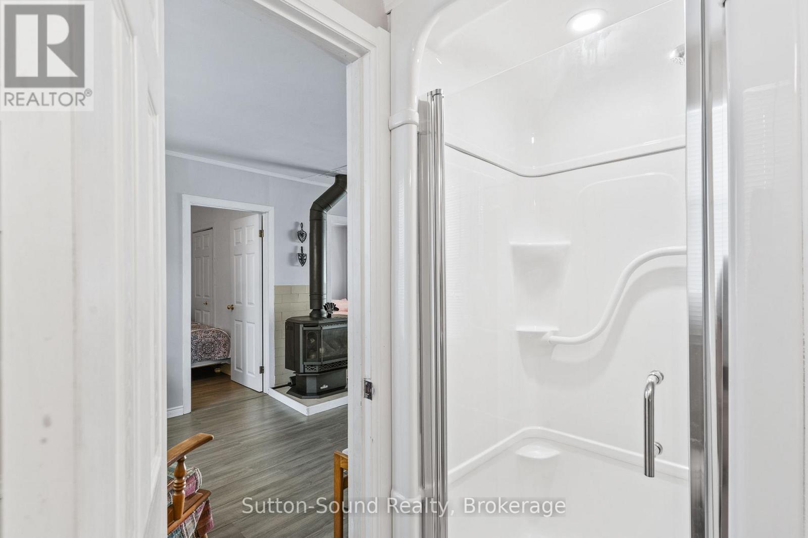 606 Mallory Beach Road, South Bruce Peninsula, Ontario  N0H 2T0 - Photo 21 - X13089666