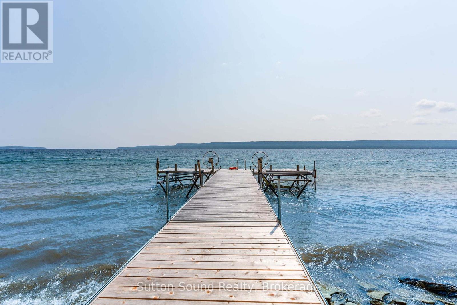 606 Mallory Beach Road, South Bruce Peninsula, Ontario  N0H 2T0 - Photo 3 - X13089666
