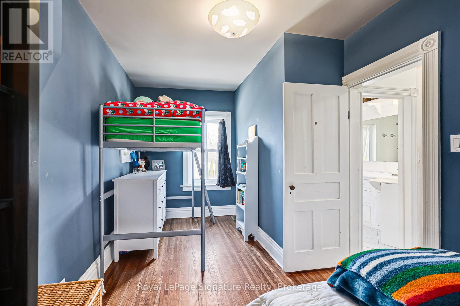 155 Clark Street, Blue Mountains, Ontario  N0H 1J0 - Photo 19 - X13089898