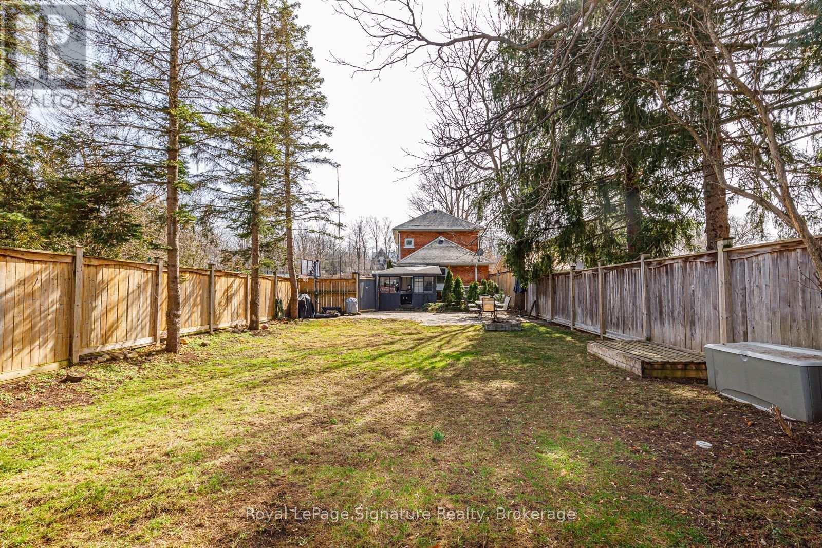155 Clark Street, Blue Mountains, Ontario  N0H 1J0 - Photo 22 - X13089898