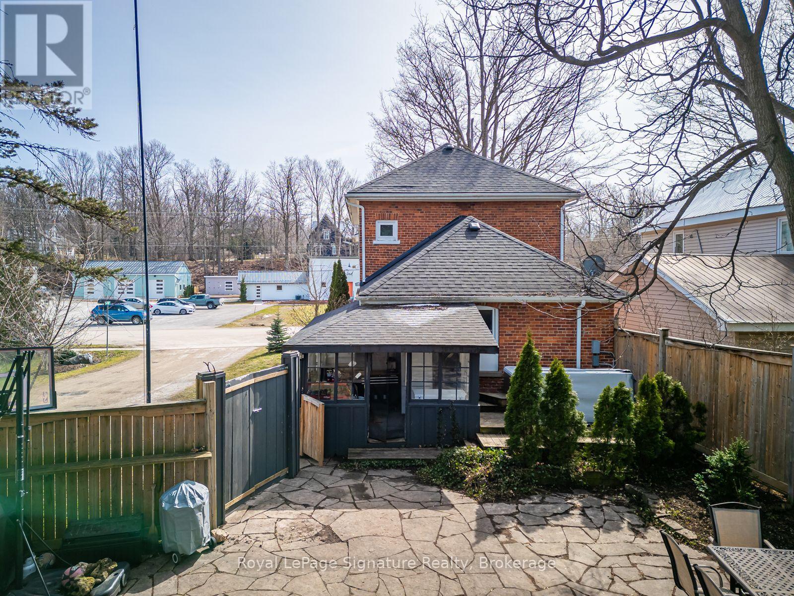 155 Clark Street, Blue Mountains, Ontario  N0H 1J0 - Photo 23 - X13089898