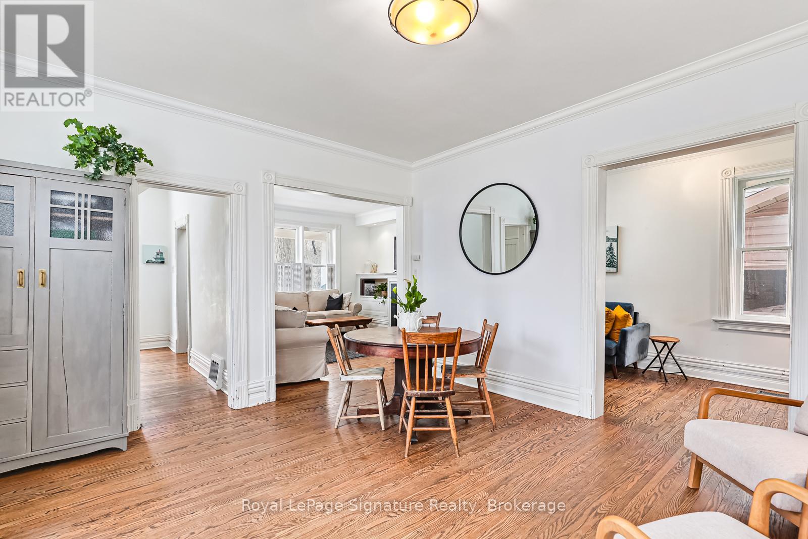 155 Clark Street, Blue Mountains, Ontario  N0H 1J0 - Photo 5 - X13089898