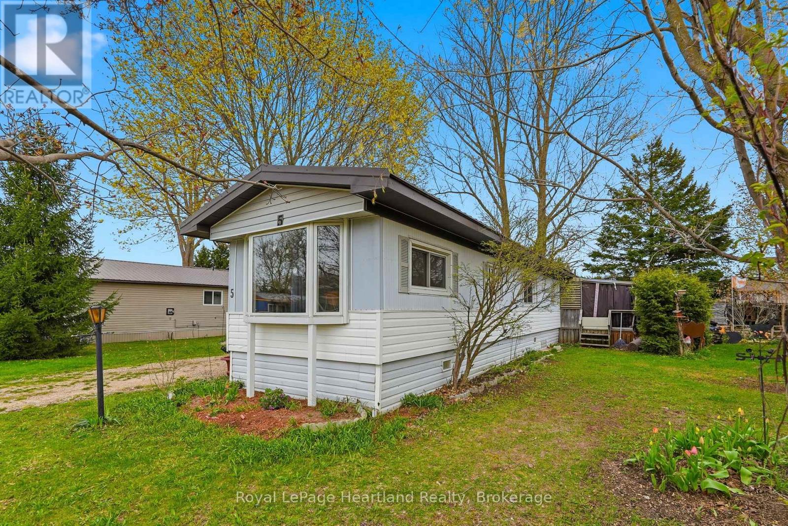 5 Trailer Park Road, Howick, Ontario  N0G 1V0 - Photo 3 - X13089960