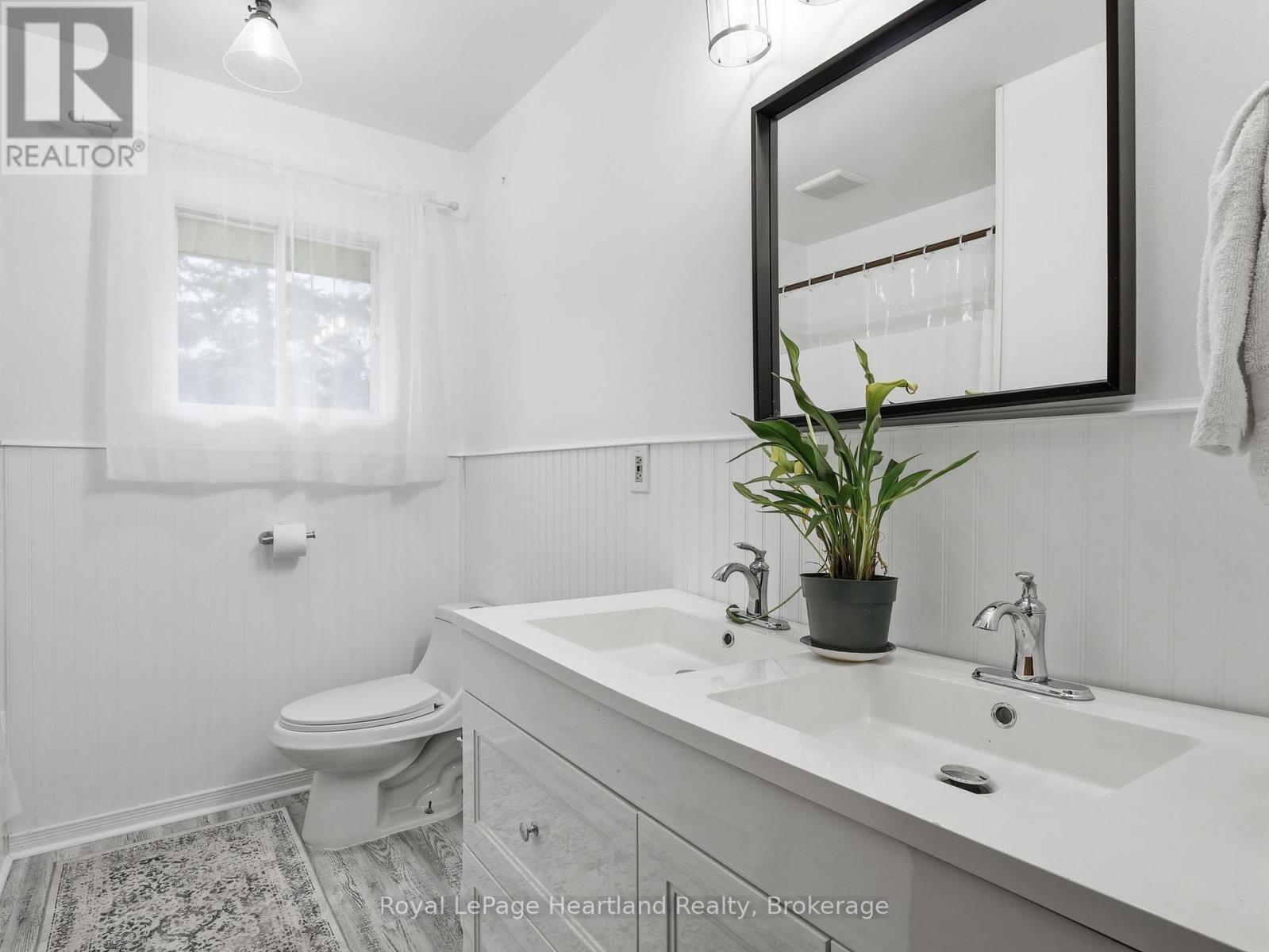 21 Brown Street S, Minto, Ontario  N0G 1M0 - Photo 16 - X13090210