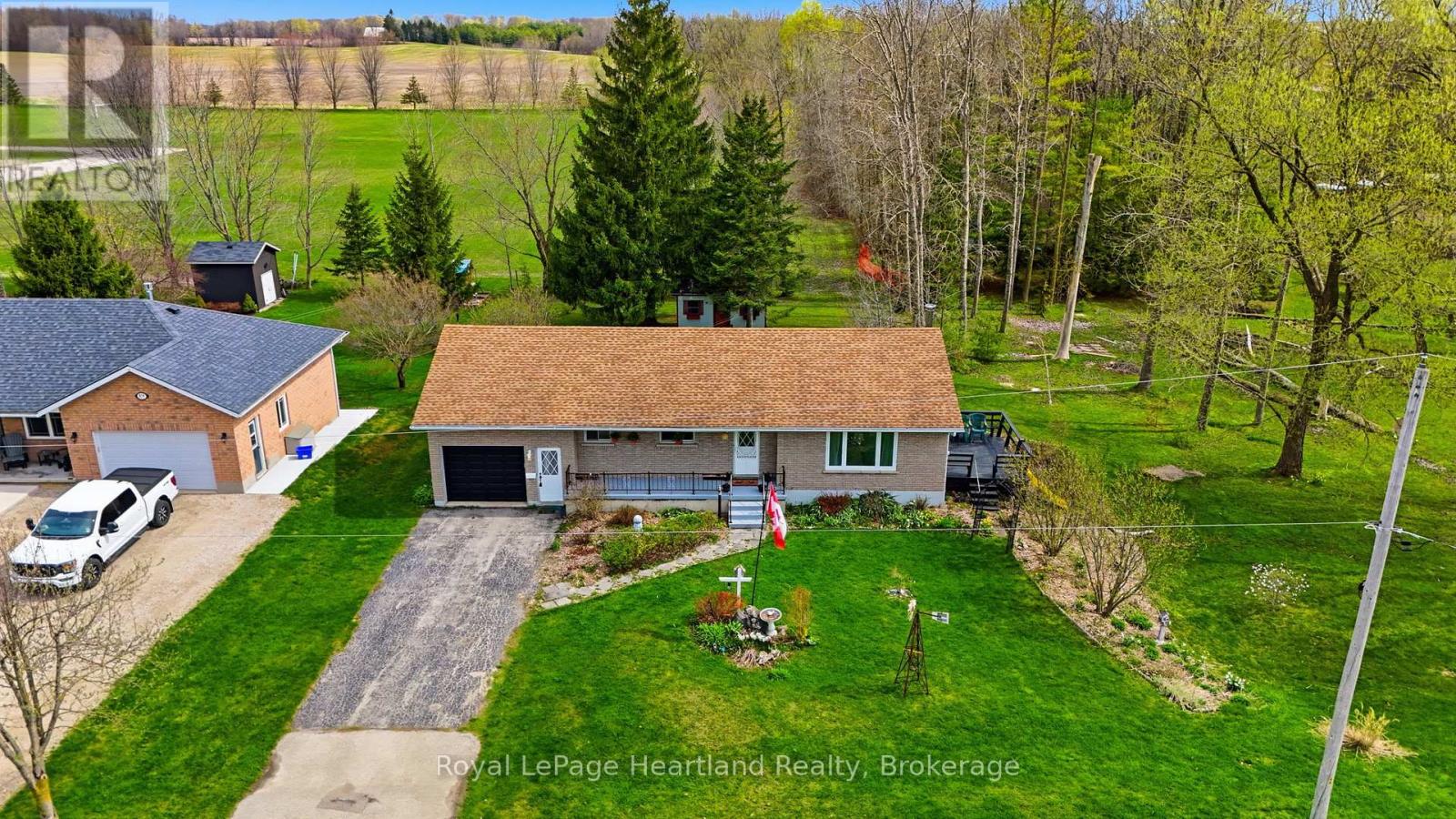 21 Brown Street S, Minto, Ontario  N0G 1M0 - Photo 33 - X13090210
