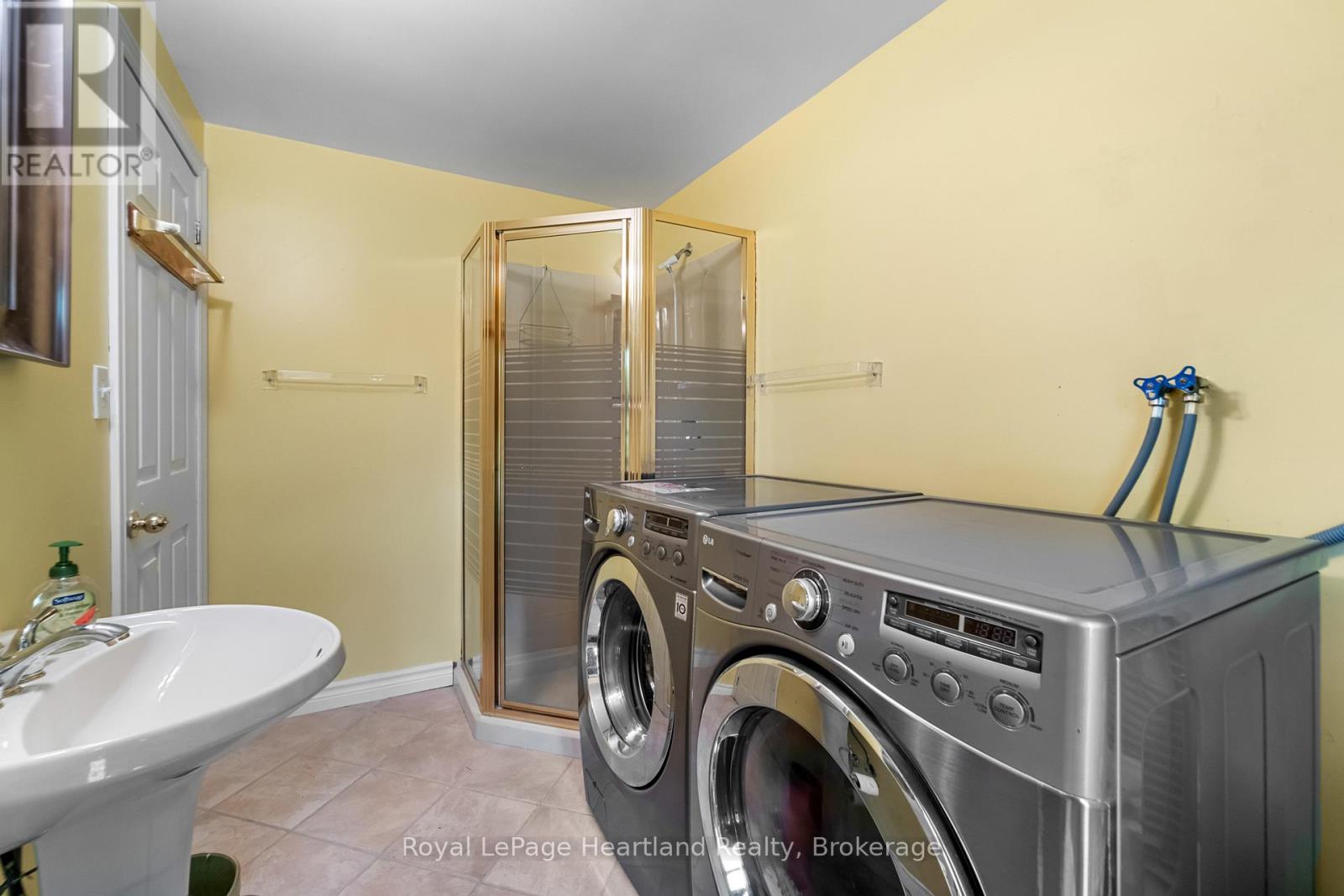 72959 Claudette Drive, Bluewater, Ontario  N0M 2T0 - Photo 28 - X13090258