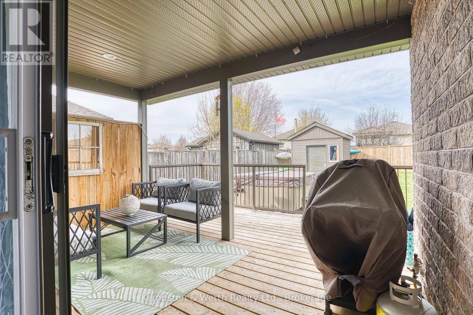145 Krotz Street W, North Perth, Ontario  N4W 0E1 - Photo 14 - X13090530