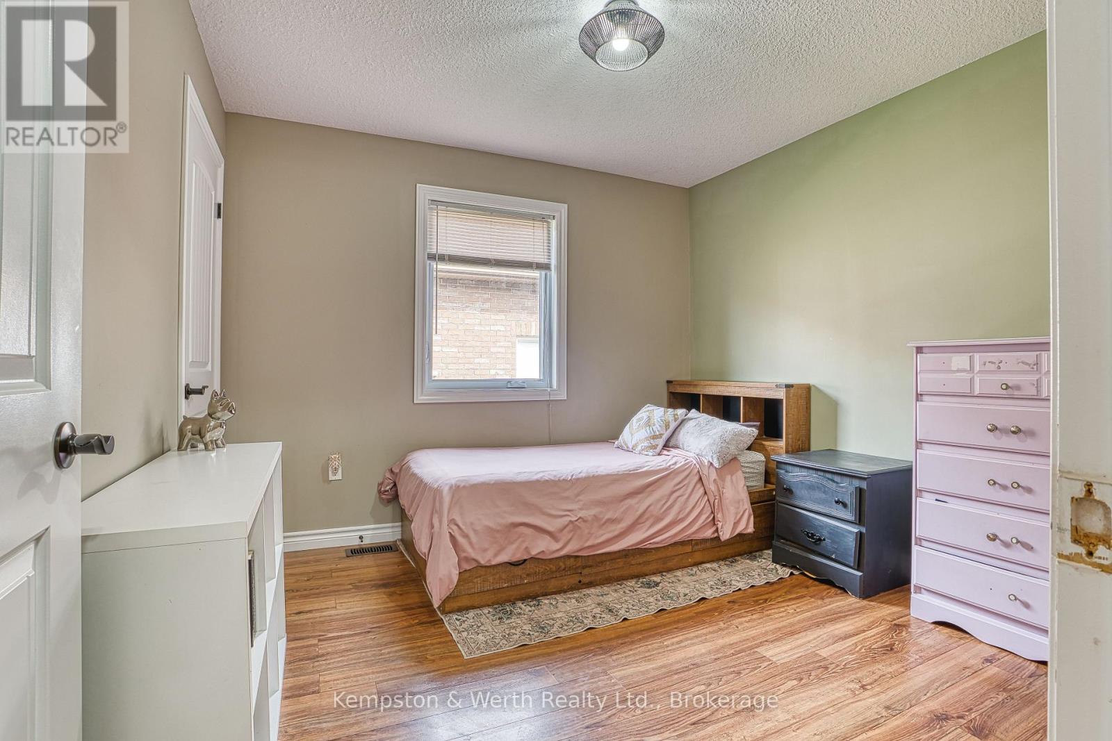 145 Krotz Street W, North Perth, Ontario  N4W 0E1 - Photo 16 - X13090530