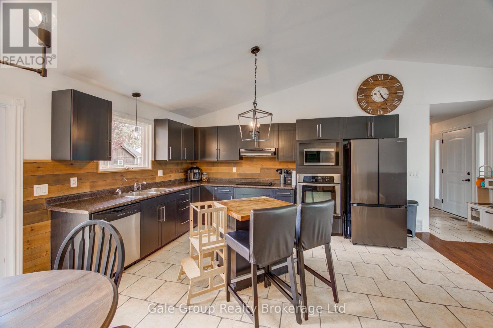 222 Caverly Road S, Aylmer, Ontario  N5H 2P7 - Photo 3 - X13090708
