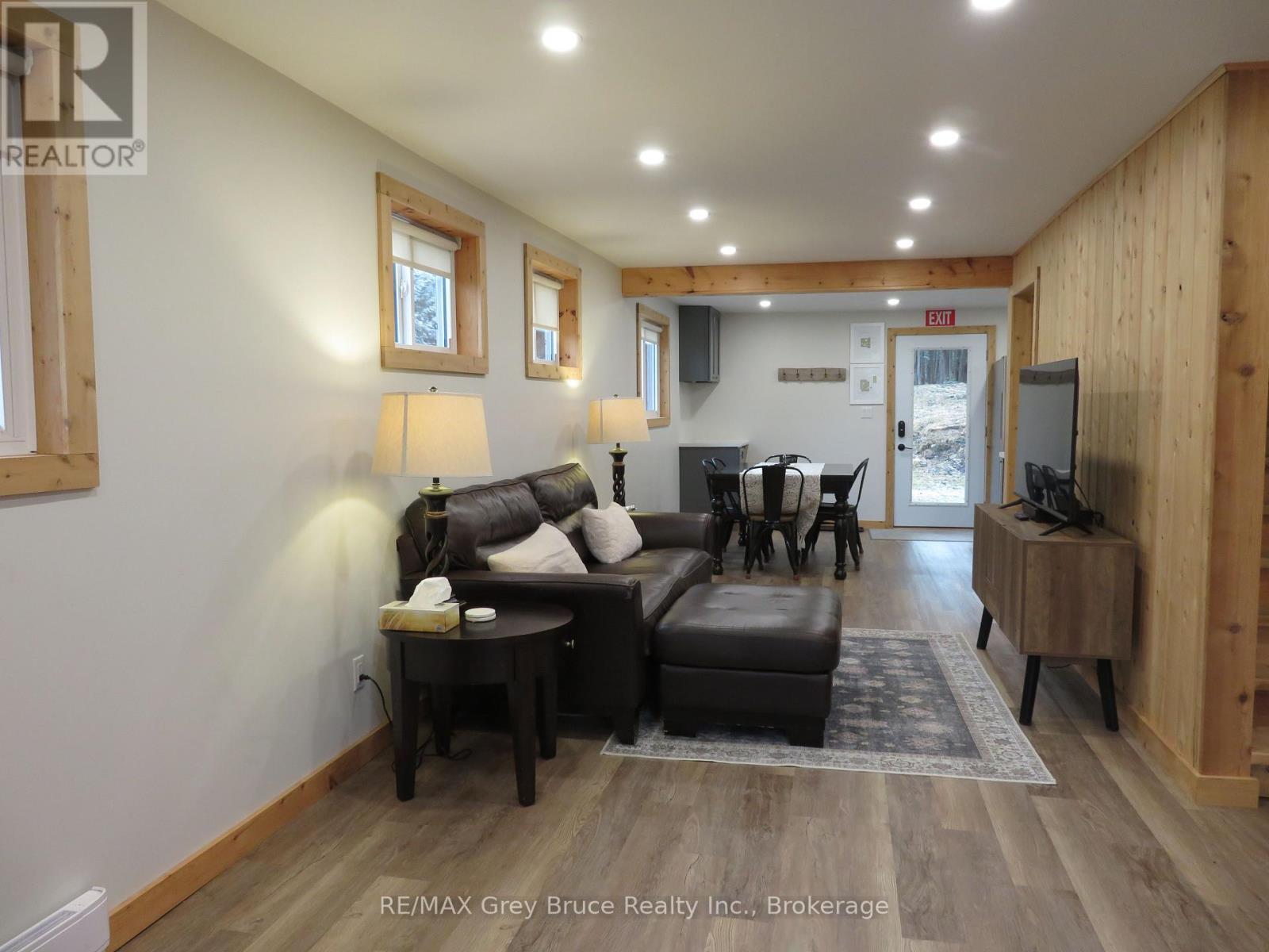 597 Stokes Bay Road, Northern Bruce Peninsula, Ontario  N0H 2M0 - Photo 12 - X13090824