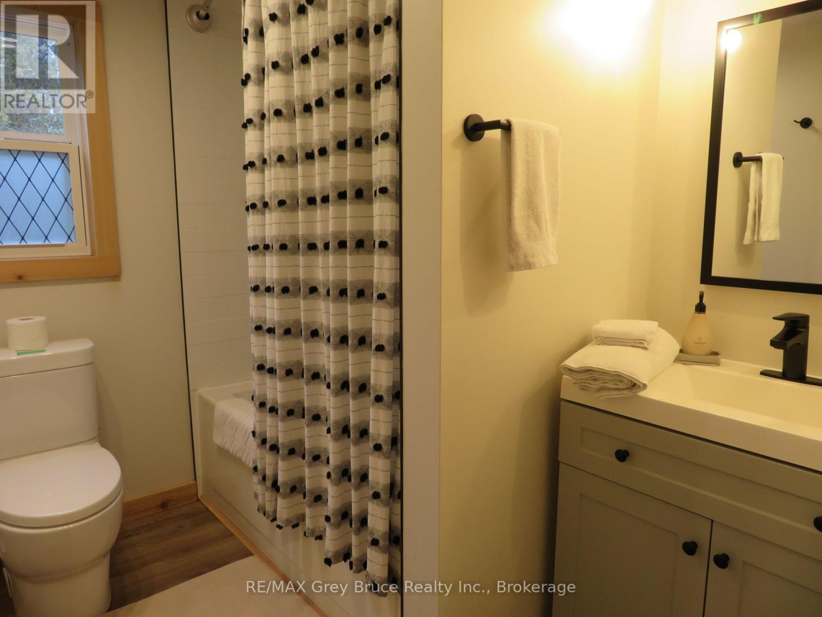 597 Stokes Bay Road, Northern Bruce Peninsula, Ontario  N0H 2M0 - Photo 22 - X13090824
