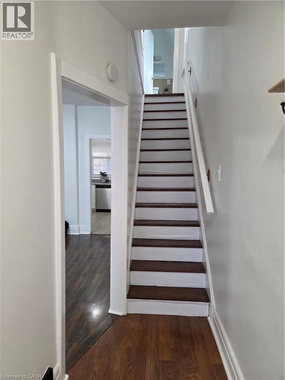 125 Cavell Avenue, Hamilton, Ontario  L8L 7E6 - Photo 3 - 40827664