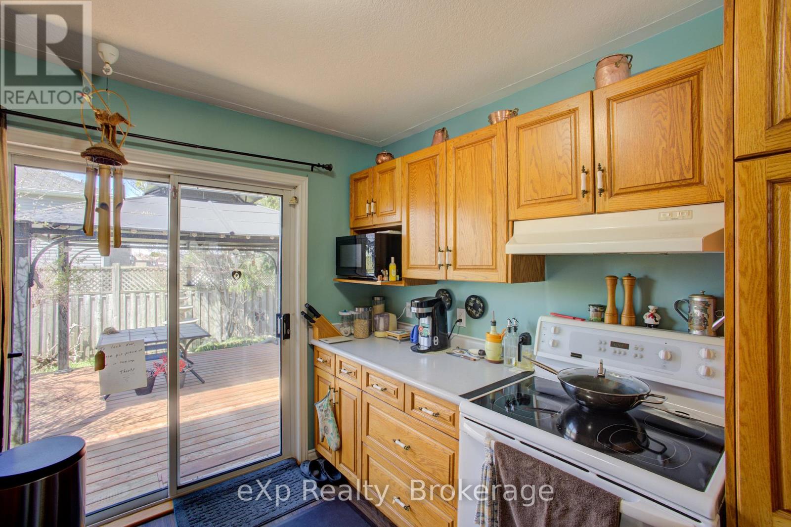 685 Reserve Avenue S, North Perth, Ontario  N4W 2L3 - Photo 12 - X13091708
