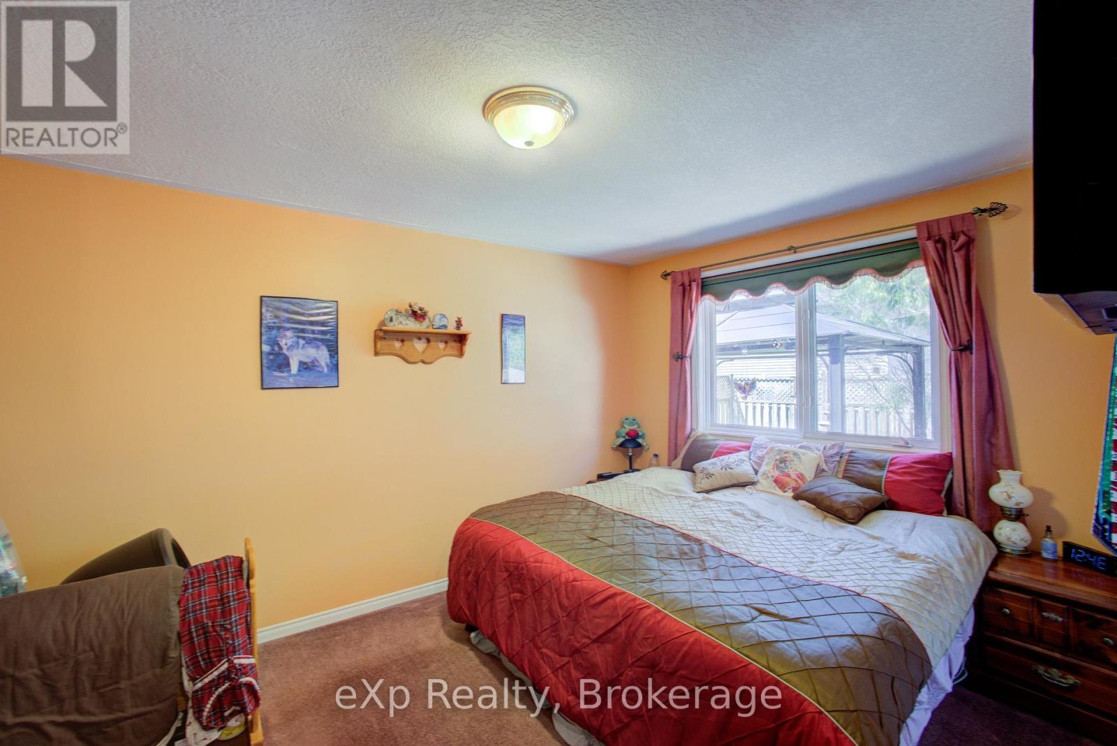 685 Reserve Avenue S, North Perth, Ontario  N4W 2L3 - Photo 14 - X13091708