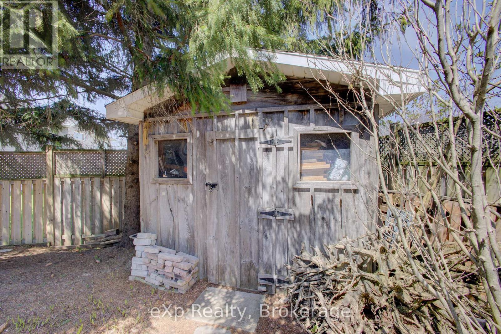 685 Reserve Avenue S, North Perth, Ontario  N4W 2L3 - Photo 25 - X13091708