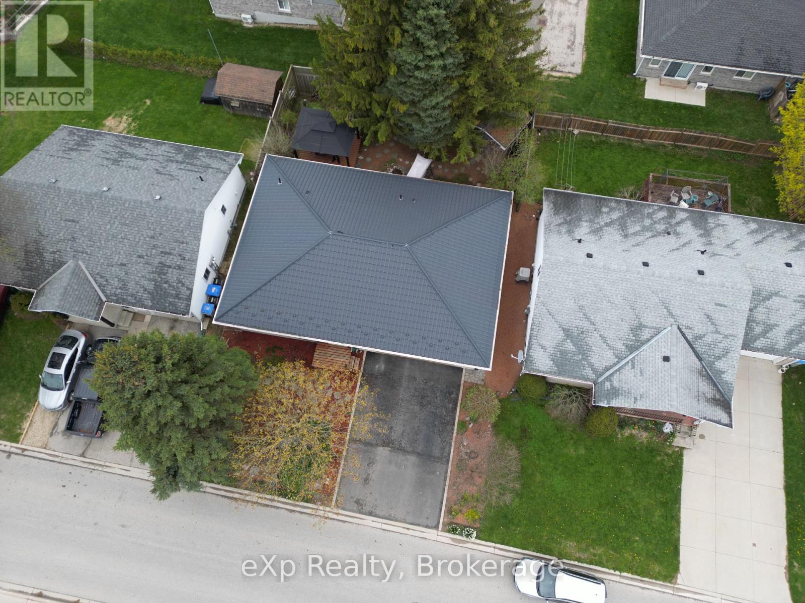 685 Reserve Avenue S, North Perth, Ontario  N4W 2L3 - Photo 33 - X13091708