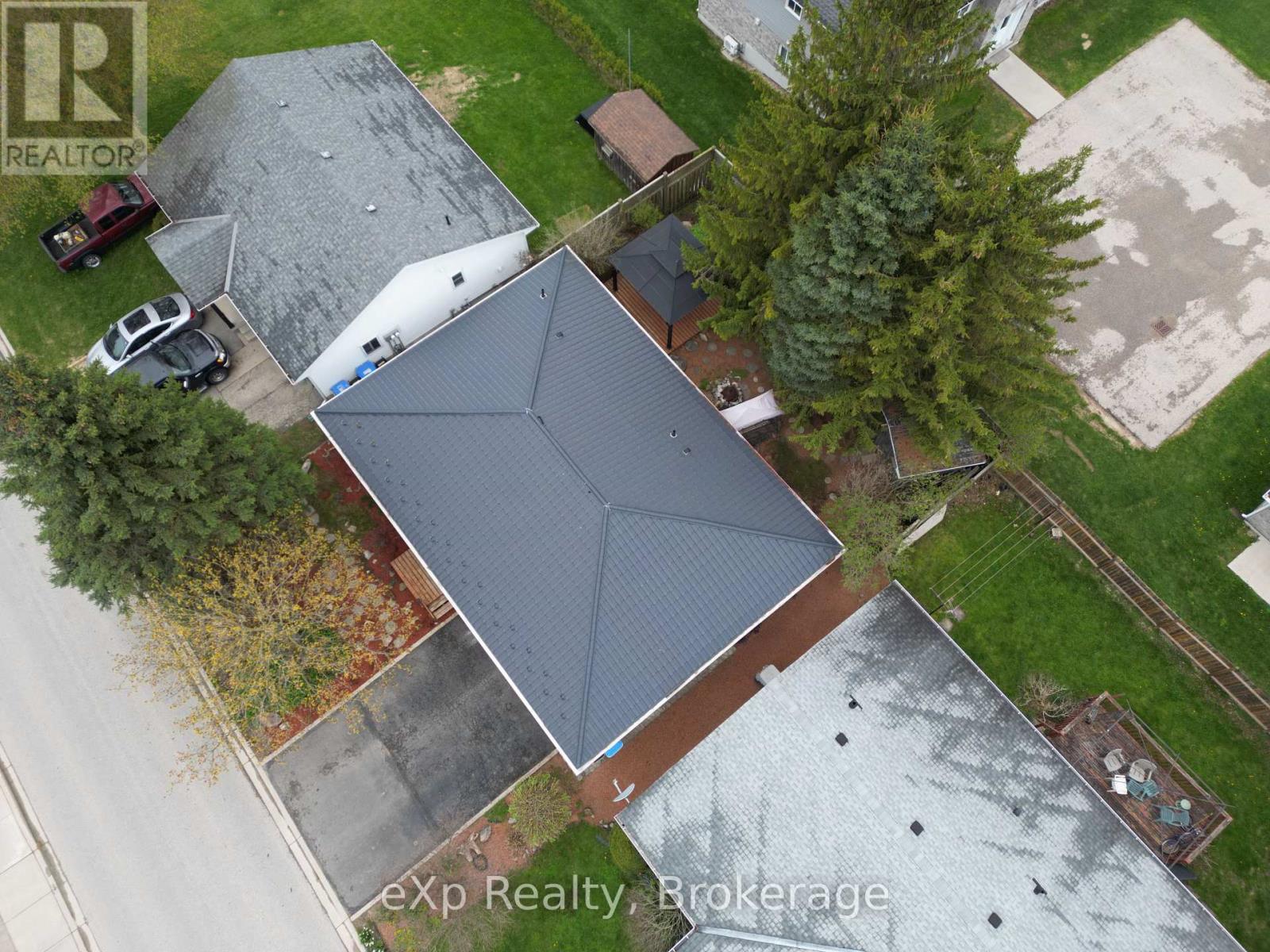 685 Reserve Avenue S, North Perth, Ontario  N4W 2L3 - Photo 34 - X13091708