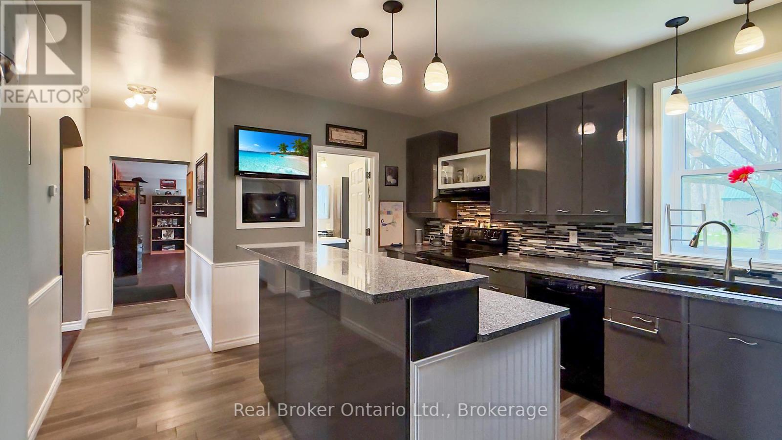 485 Chepstow Road, Brockton, Ontario  N0G 1K0 - Photo 8 - X13092192