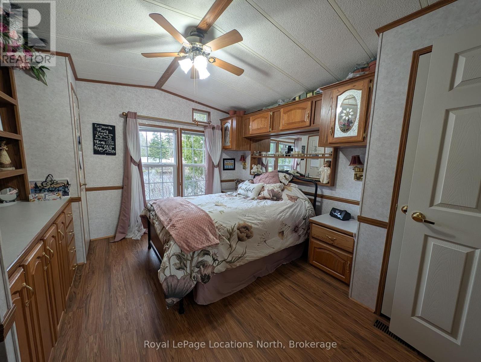 20 Topaz Street W, Wasaga Beach, Ontario  L9Z 1X7 - Photo 30 - S13092532