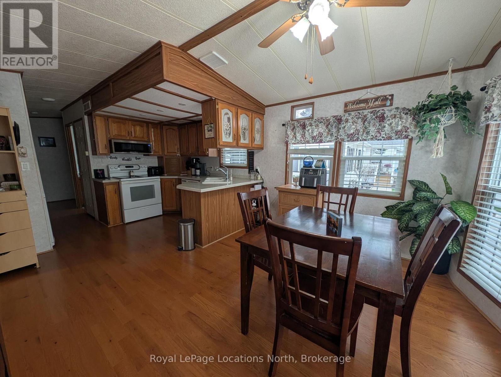 20 Topaz Street W, Wasaga Beach, Ontario  L9Z 1X7 - Photo 31 - S13092532