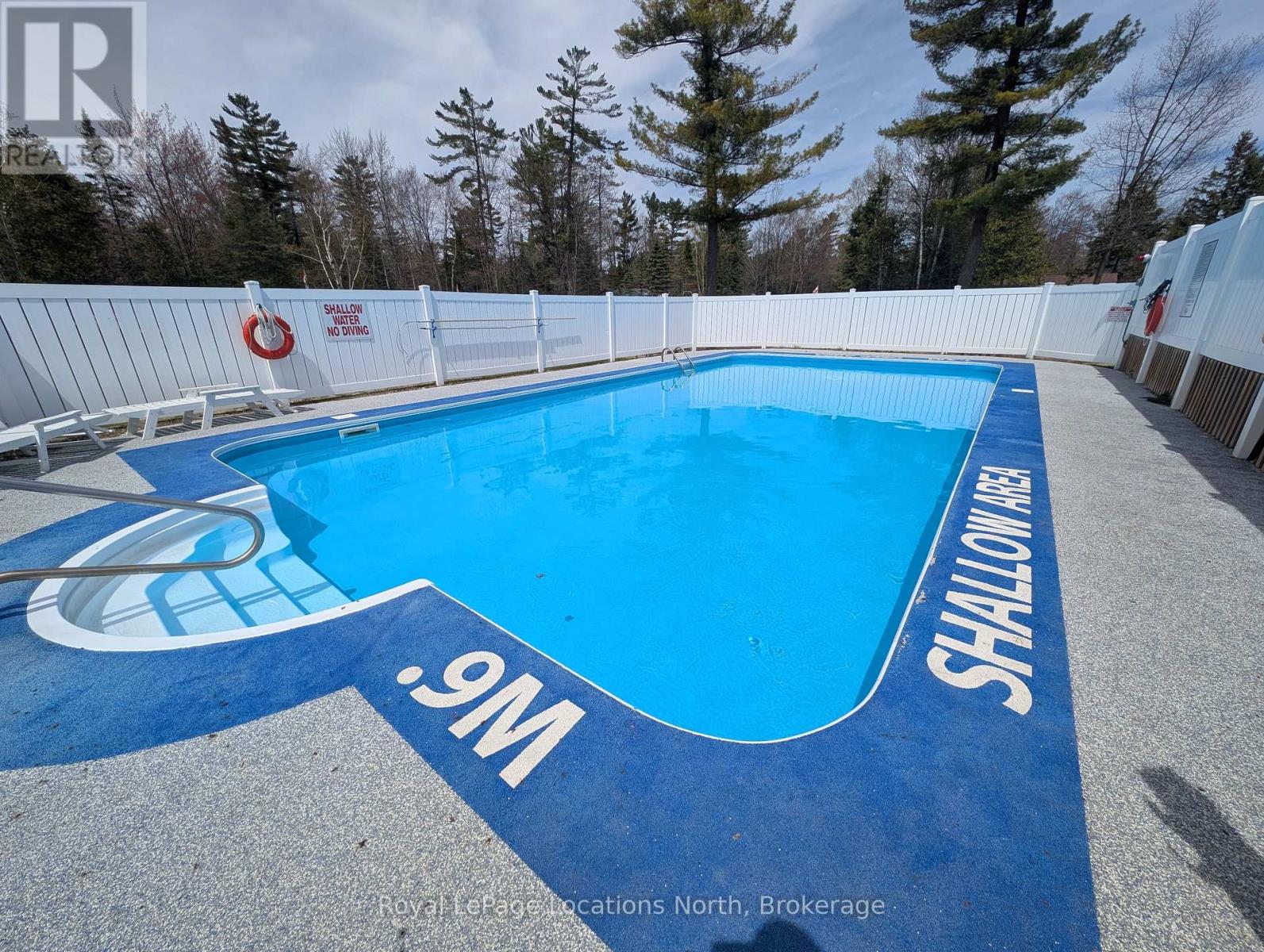 20 Topaz Street W, Wasaga Beach, Ontario  L9Z 1X7 - Photo 37 - S13092532