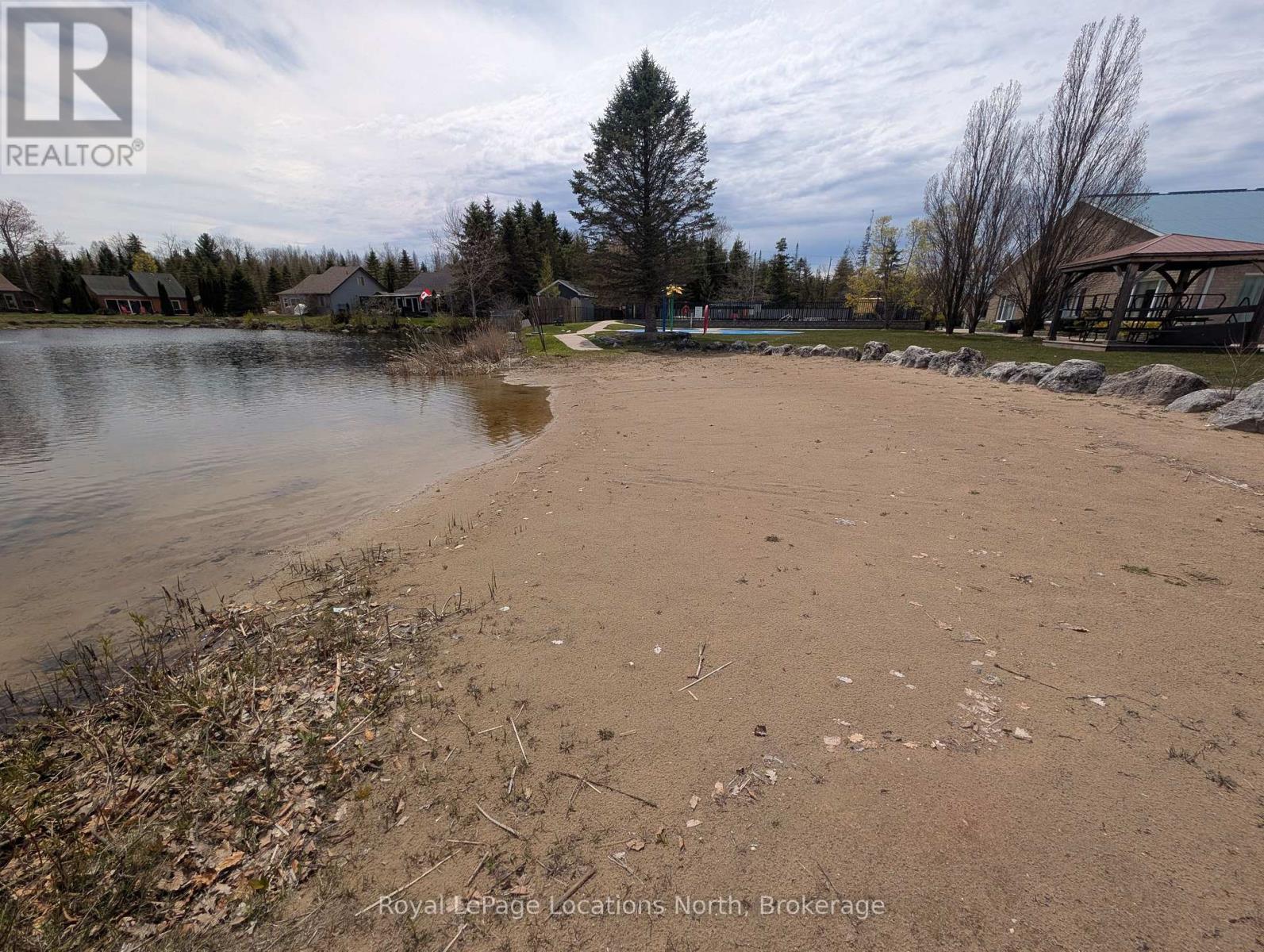 20 Topaz Street W, Wasaga Beach, Ontario  L9Z 1X7 - Photo 40 - S13092532
