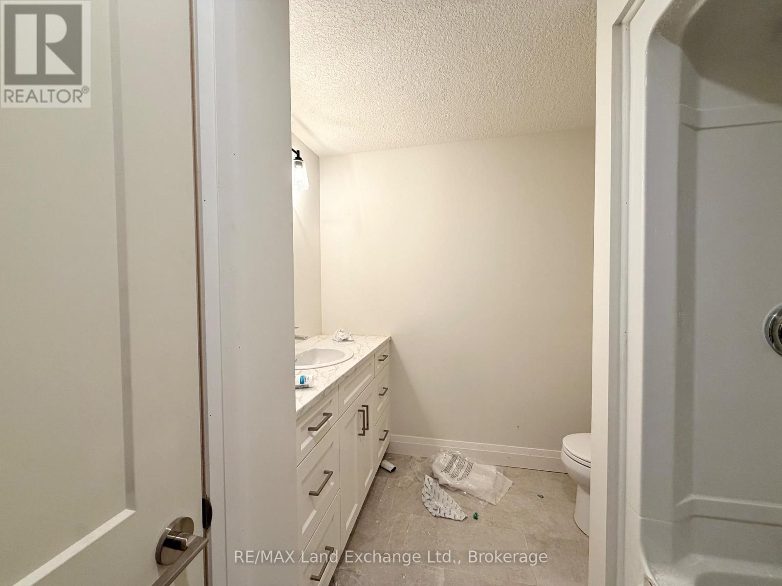 443 Ivings Drive, Saugeen Shores, Ontario  N0H 2C3 - Photo 9 - X13092450