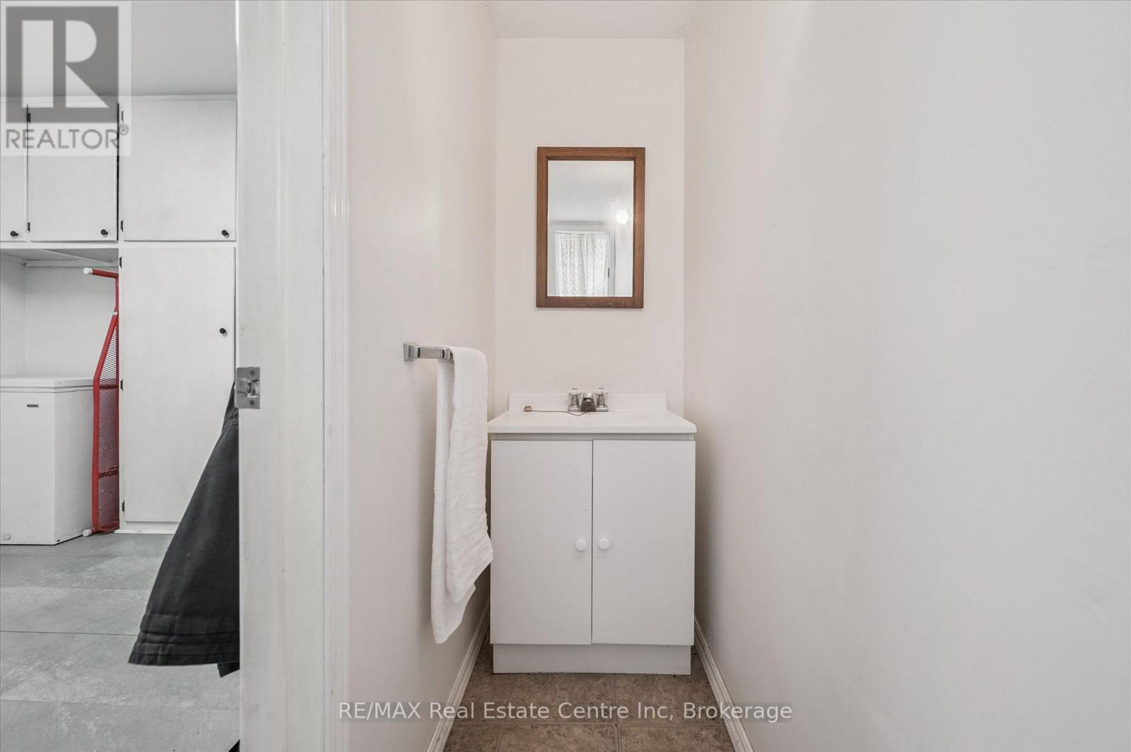 8420 Eramosa-Garafraxa Townline, Centre Wellington, Ontario  N1M 2W5 - Photo 24 - X13094578