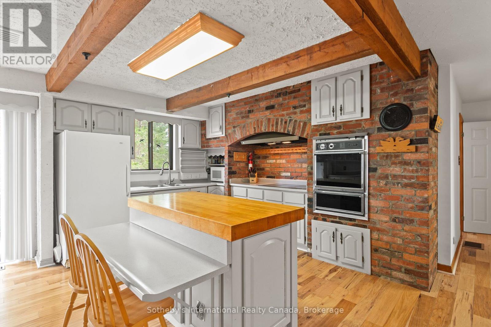 88 Causeway Road, Georgian Bay, Ontario  L0K 1S0 - Photo 10 - X13094624