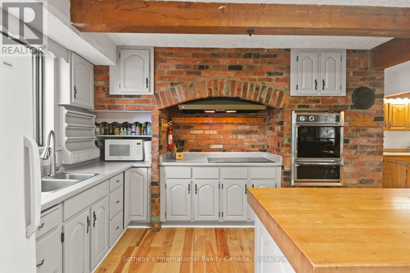 88 Causeway Road, Georgian Bay, Ontario  L0K 1S0 - Photo 12 - X13094624