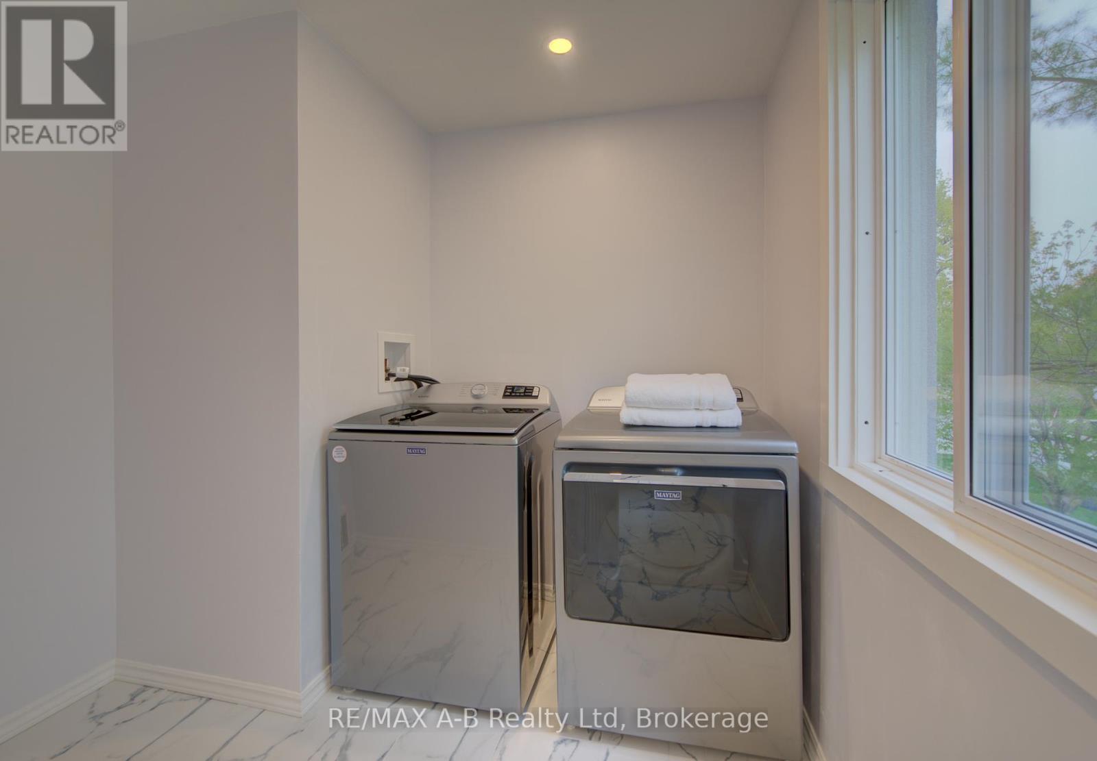 34 Somerset Street, Stratford, Ontario  N5A 6K1 - Photo 24 - X13094790