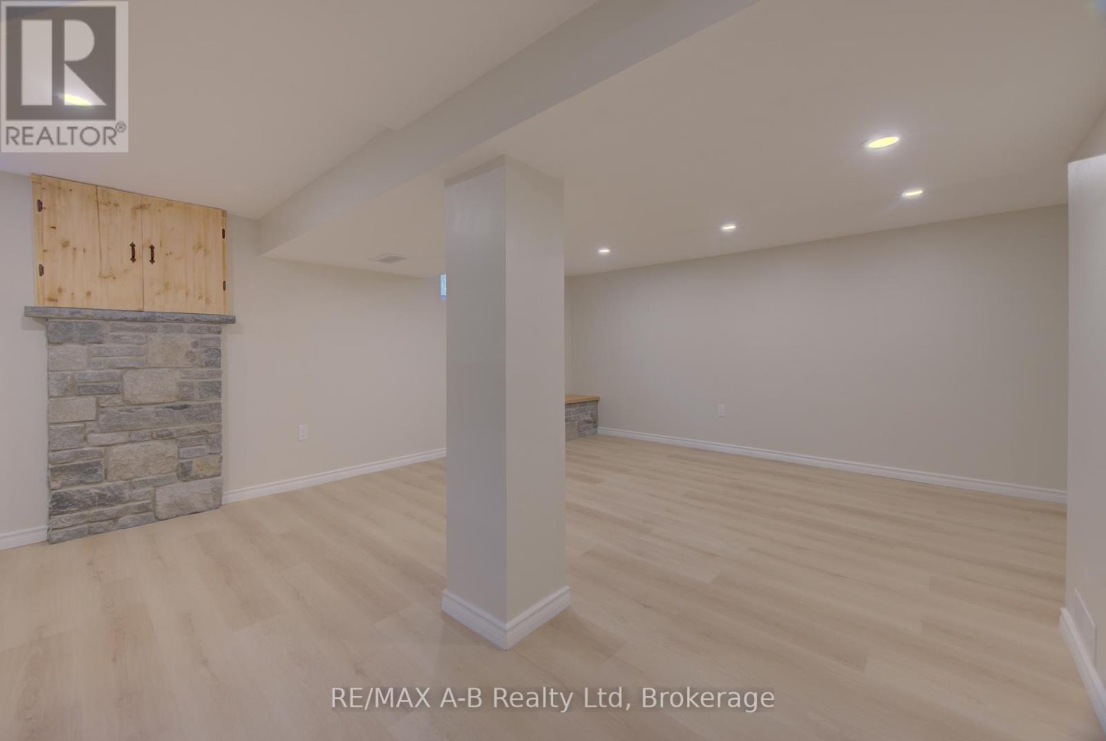 34 Somerset Street, Stratford, Ontario  N5A 6K1 - Photo 27 - X13094790