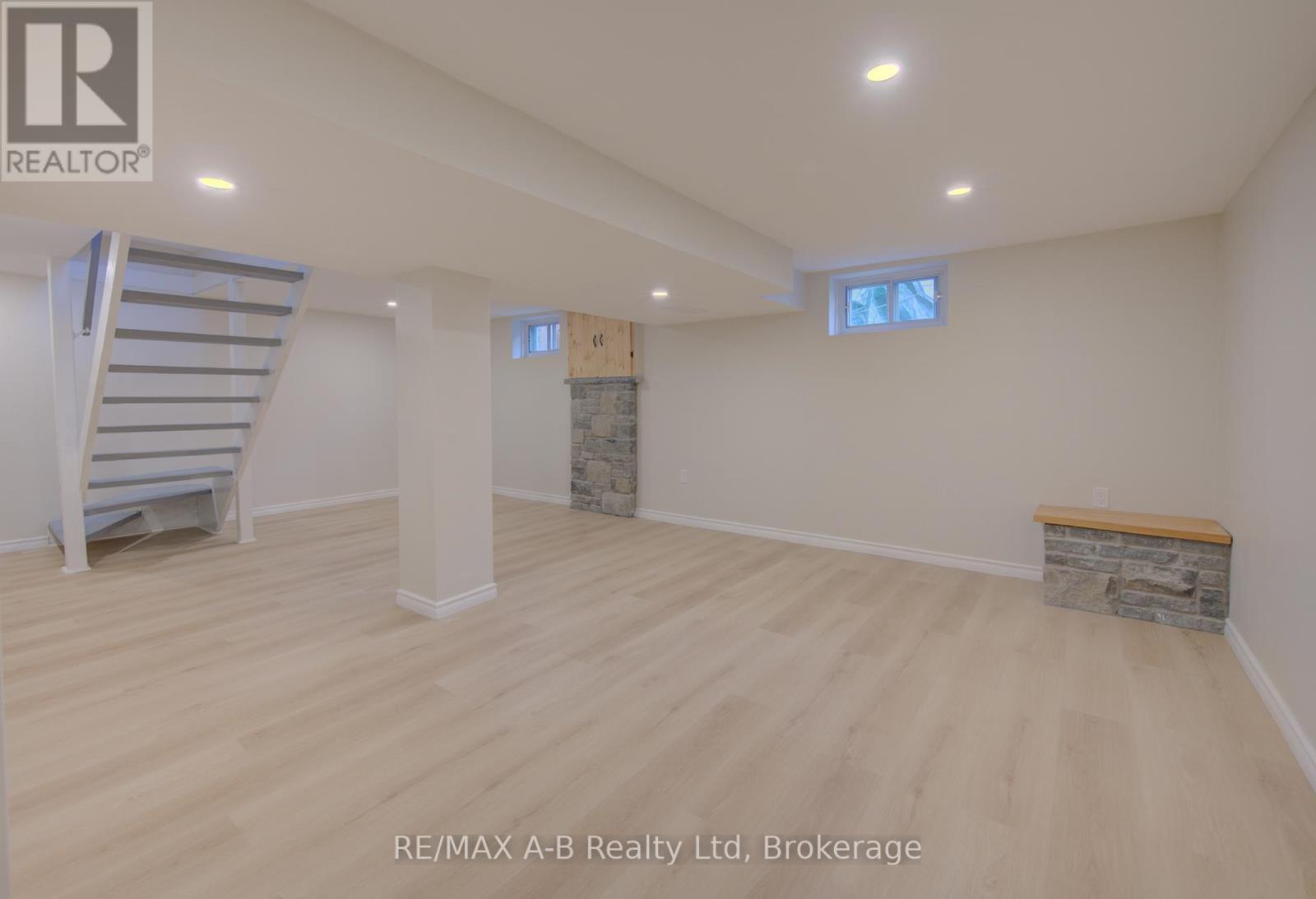 34 Somerset Street, Stratford, Ontario  N5A 6K1 - Photo 28 - X13094790