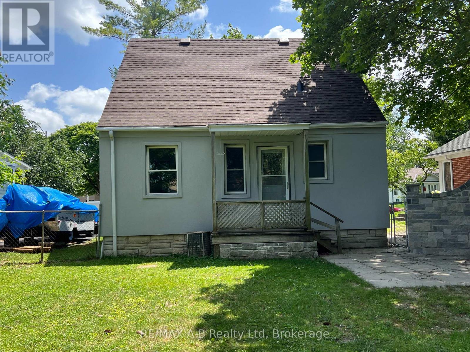 34 Somerset Street, Stratford, Ontario  N5A 6K1 - Photo 38 - X13094790
