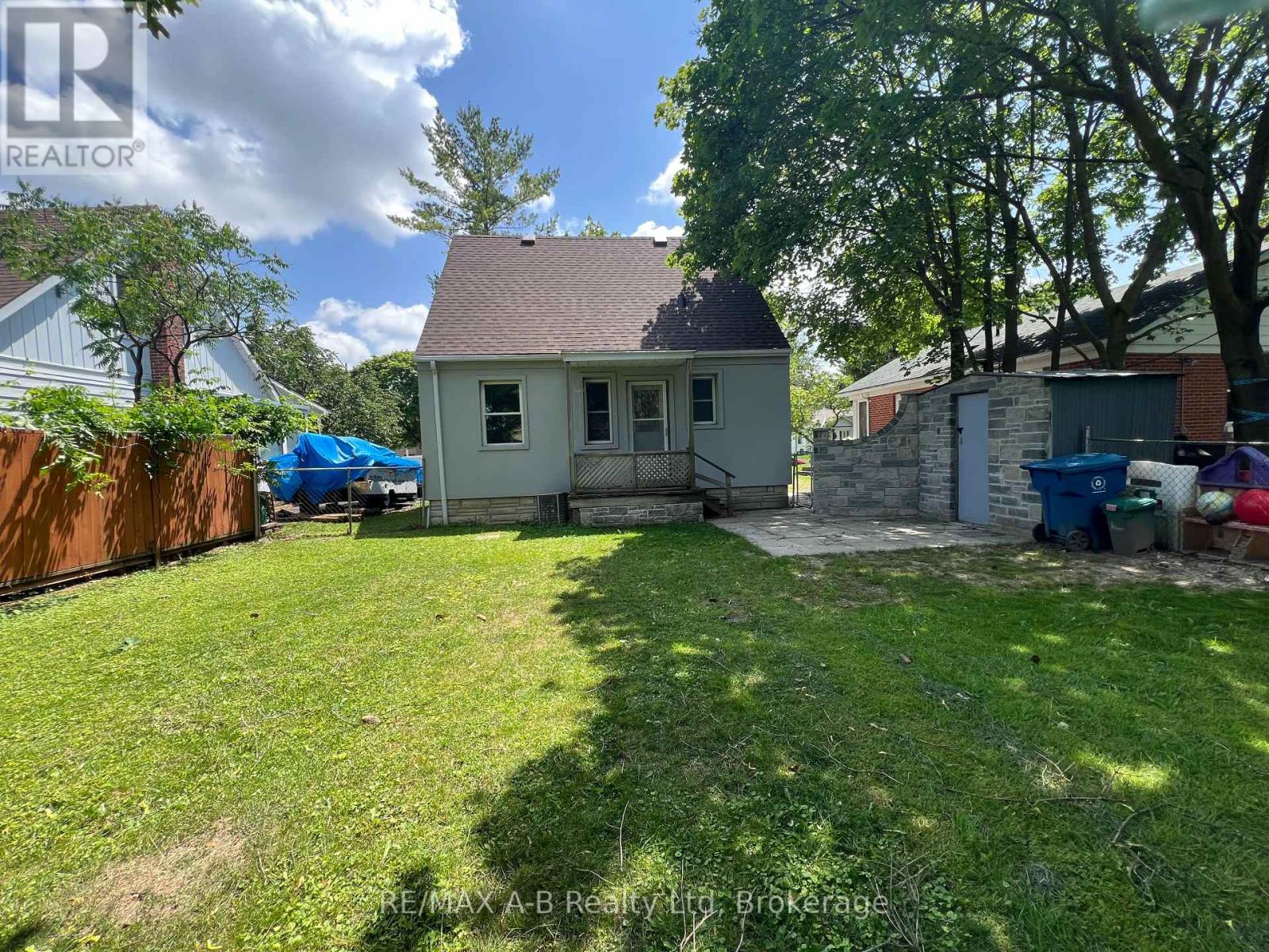 34 Somerset Street, Stratford, Ontario  N5A 6K1 - Photo 39 - X13094790