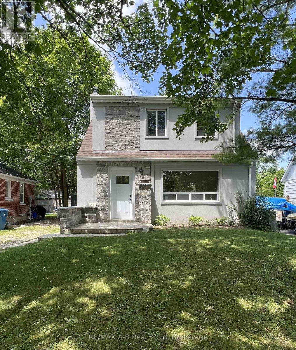 34 Somerset Street, Stratford, Ontario  N5A 6K1 - Photo 4 - X13094790