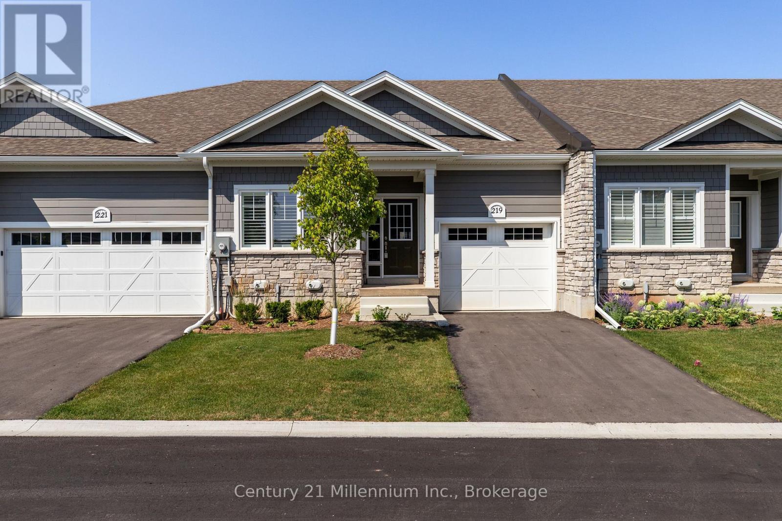 219 Ironwood Way, Georgian Bluffs, Ontario  N0H 1S0 - Photo 3 - X13094870